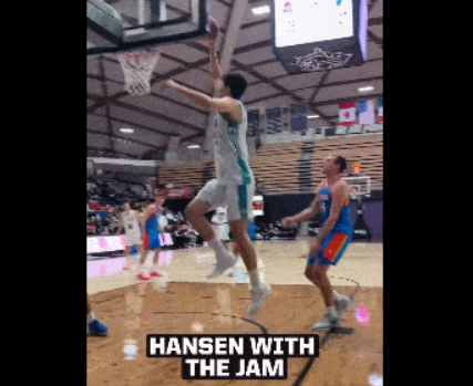 奇异果体育app-炸裂！大帽首轮16号秀！混音队友点评杨瀚森