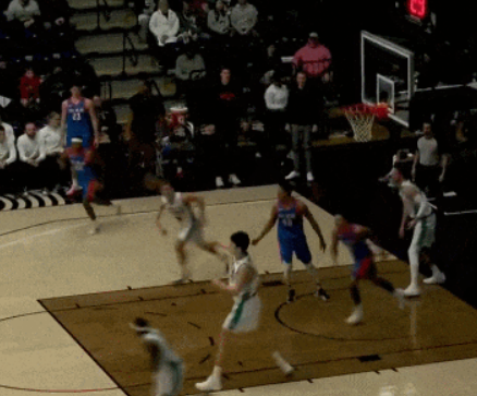 奇异果体育app-炸裂！大帽首轮16号秀！混音队友点评杨瀚森