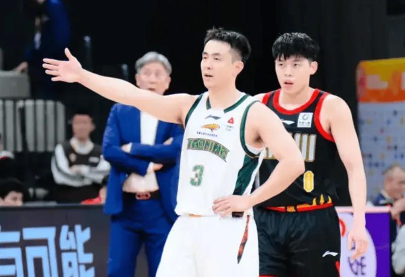 芒果体育官方网址-辽宁96-88战胜深圳 球员评价：3人优秀，4人及格，4人低迷