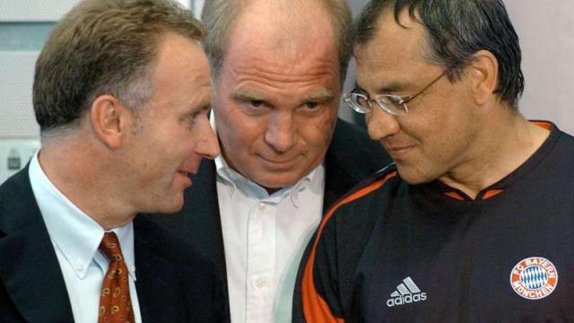 1618757520865076668.jpg 芒果体育官网首页-六冠教头将拜仁一军!闹剧从何而起,又会如何收场?